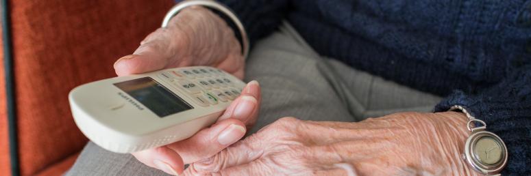 vrouw telefoon